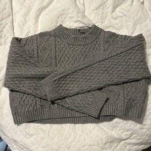 H and M gray cropped cable knit sweater